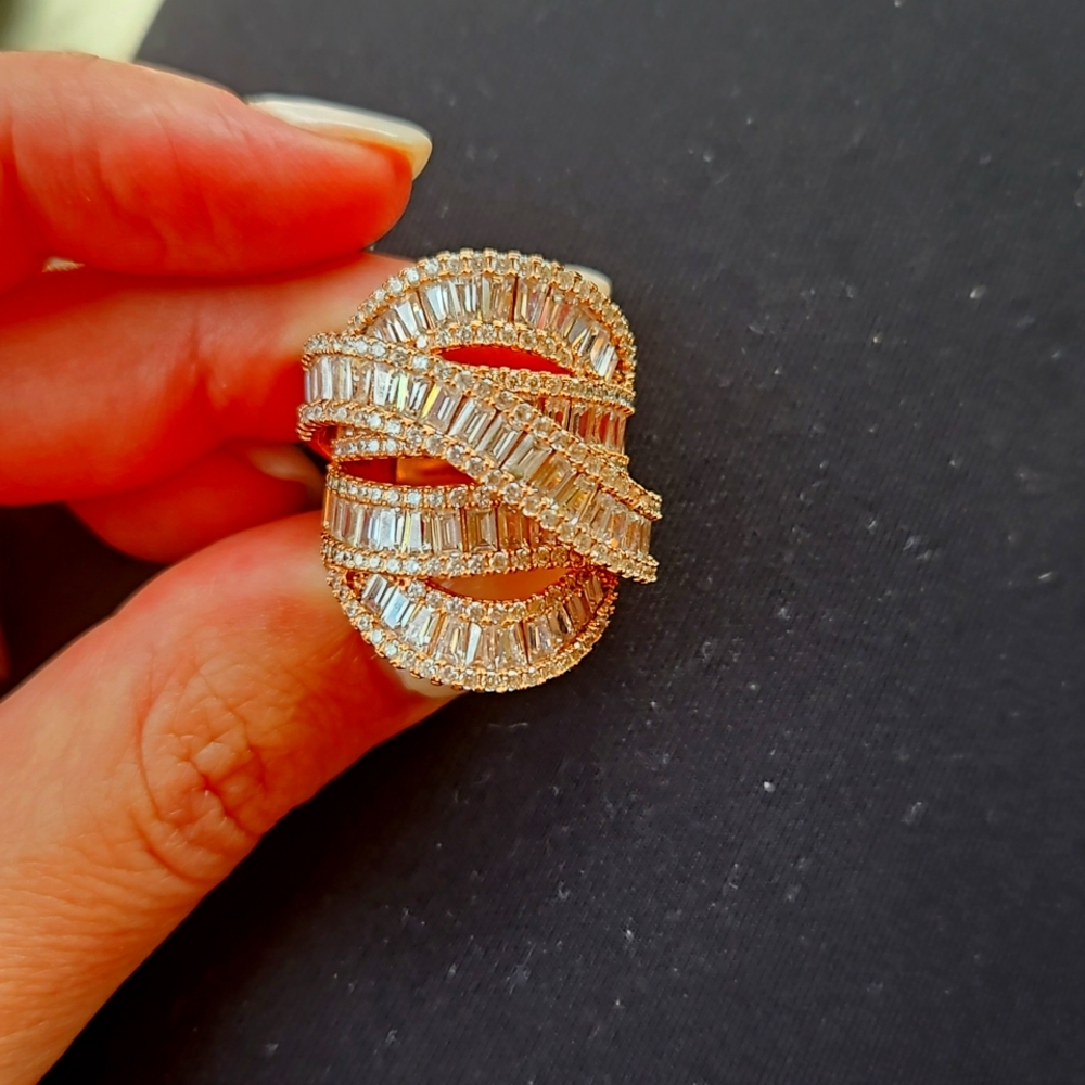 Sparkly ring